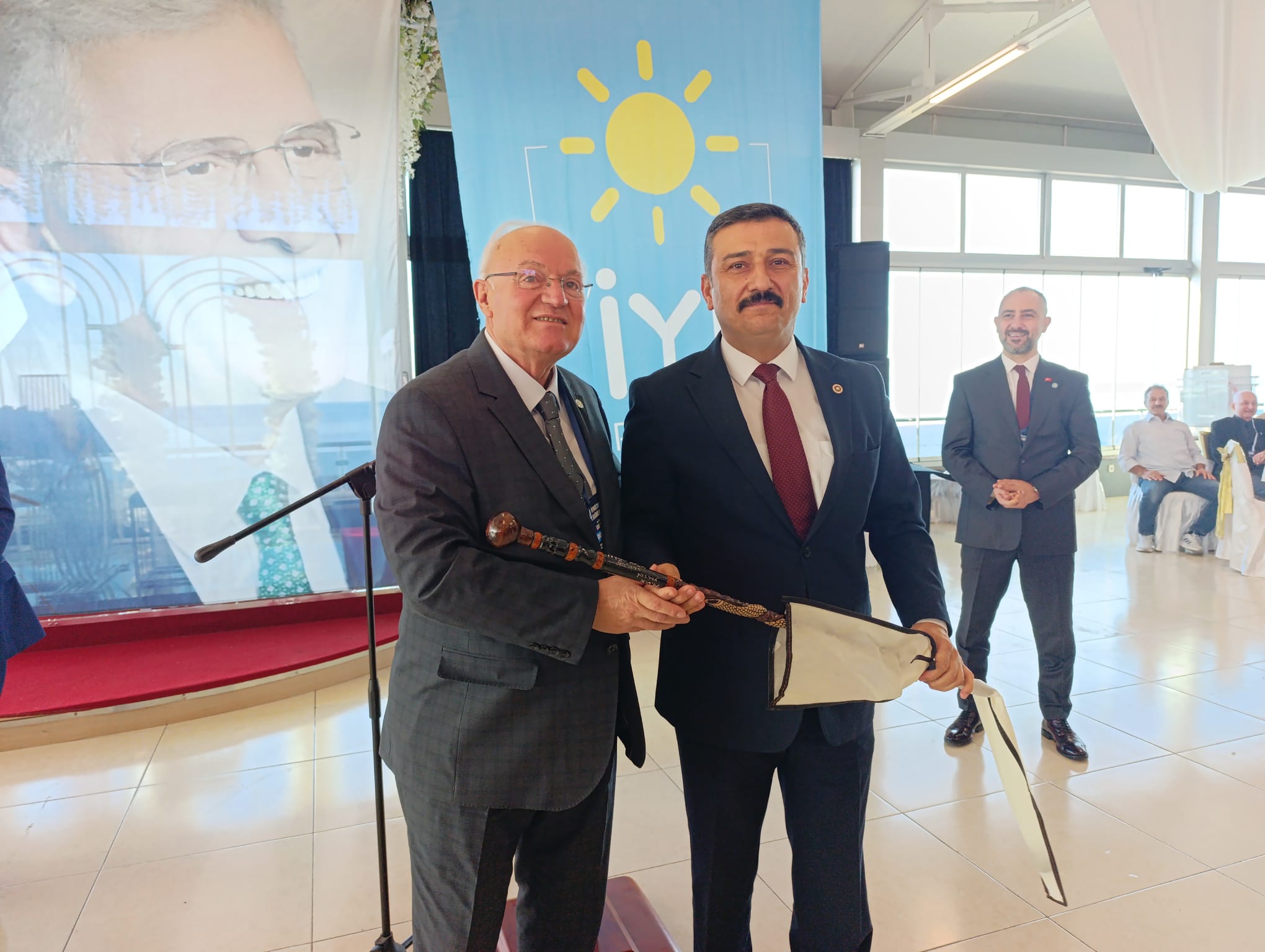 Yavuz Erkmen Güven Tazeledi