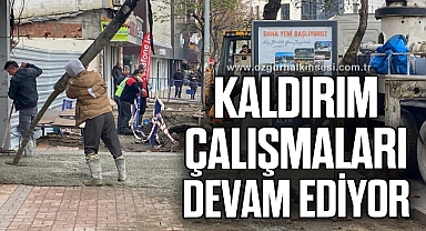 Kaldırım çalışmaları devam ediyor