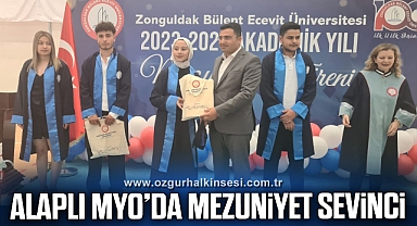 Alaplı Meslek Yüksek Okulu'nda mezuniyet sevinci