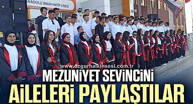 Devrek’te İmam Hatiplilerden mezuniyet sevinci