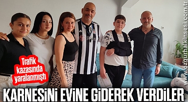 Öğrencinin karnesini evine giderek verdiler