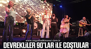 Devrekliler 90’lar ile coştular