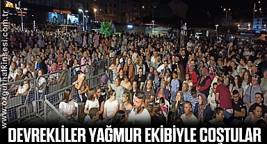Devrekliler halk müziği ve yağmur ekibi ile coştular