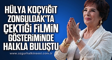 Hülya Koçyiğit 58 yıl önce Zonguldak'ta çektiği filmin gösteriminde halkla buluştu