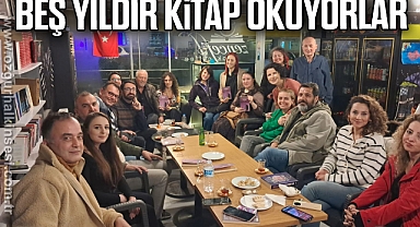 BEŞ YILDIR KİTAP OKUYORLAR