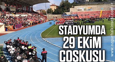 Stadyumda 29 Ekim coşkusu