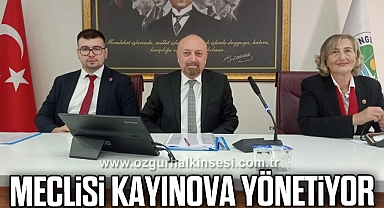Meclisi Atınç Kayınova yönetiyor