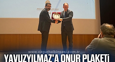 CHP'li Yavuzyılmaz'a onur plaketi