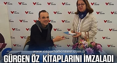 GÜRGEN ÖZ KİTAPLARINI İMZALADI