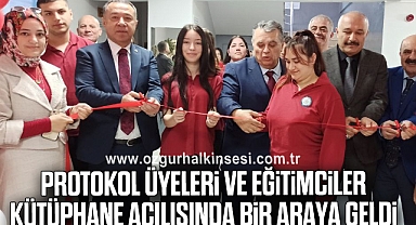 Protokol üyeleri ve eğitimciler kütüphane açılışında bir araya geldi