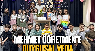 Mehmet Öğretmen'e Duygusal Veda