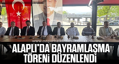 Alaplı’da bayramlaşma töreni düzenlendi