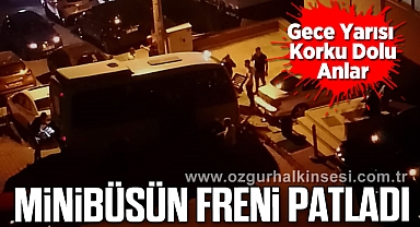 FRENİ PATLAYAN MİNİBÜS OTOMOBİLE ÇARPTI