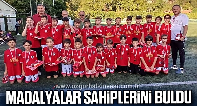 Madalyalar sahiplerini buldu