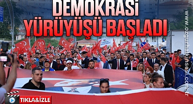 Demokrasi yürüyüşü başladı