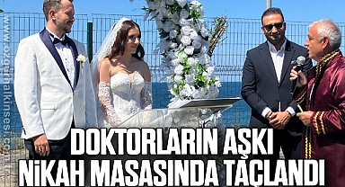 DOKTORLARIN AŞKI NİKAH MASASINDA TAÇLANDI