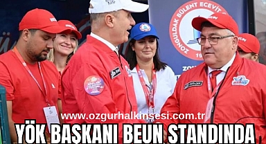 YÖK BAŞKANI BEUN STANDINDA