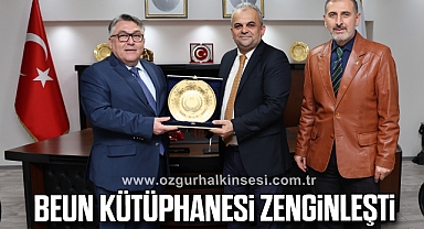 BEUN Kütüphanesi 400 Kitap Bağışıyla Daha Zenginleşti