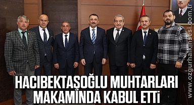 Hacıbektaşoğlu Muhtarları makamında kabul etti