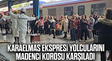 Karaelmas Ekspresi yolcularını Madenci Korosu karşıladı