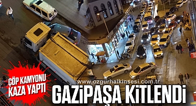 ÇÖP KAMYONU KAZA YAPTI GAZİPAŞA KİTLENDİ