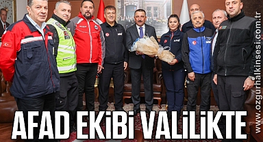 AFAD EKİBİ VALİLİKTE