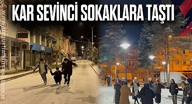 Kar Sevinci Sokaklara Taştı