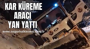KAT KÜREME ARACI YAN YATTI