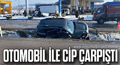 Kastamonu'da otomobil ile cip çarpıştı