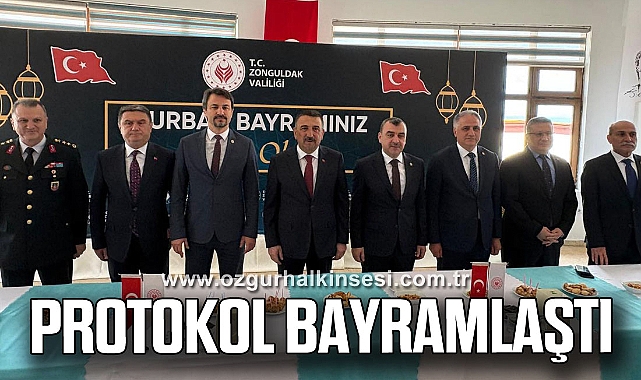 Protokol bayramlaştı