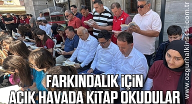 Farkındalık için açık havada kitap okudular