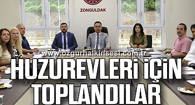 Huzurevleri için toplandılar