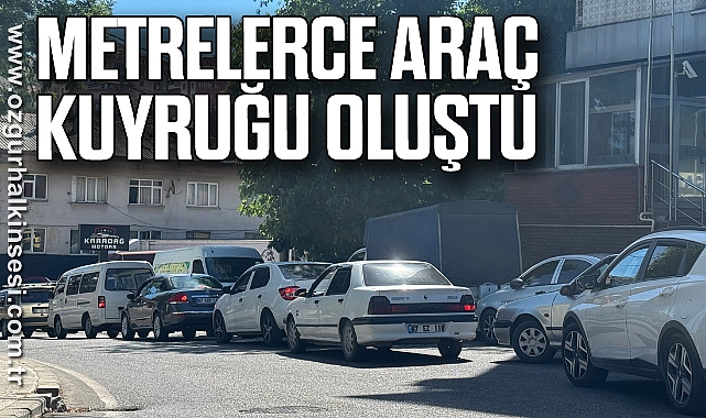 Metrelerce araç kuyruğu oluştu