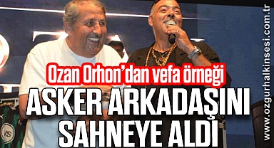 Asker Arkadaşını Sahneye Aldı